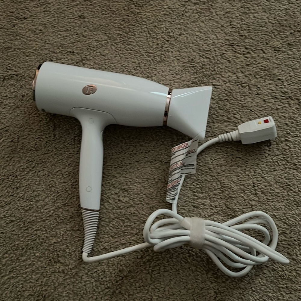 T3 hair dryer